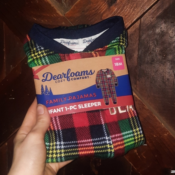 dearfoams Other - 🆕️ Plaid dearfoams 18M Baby Pajama Set